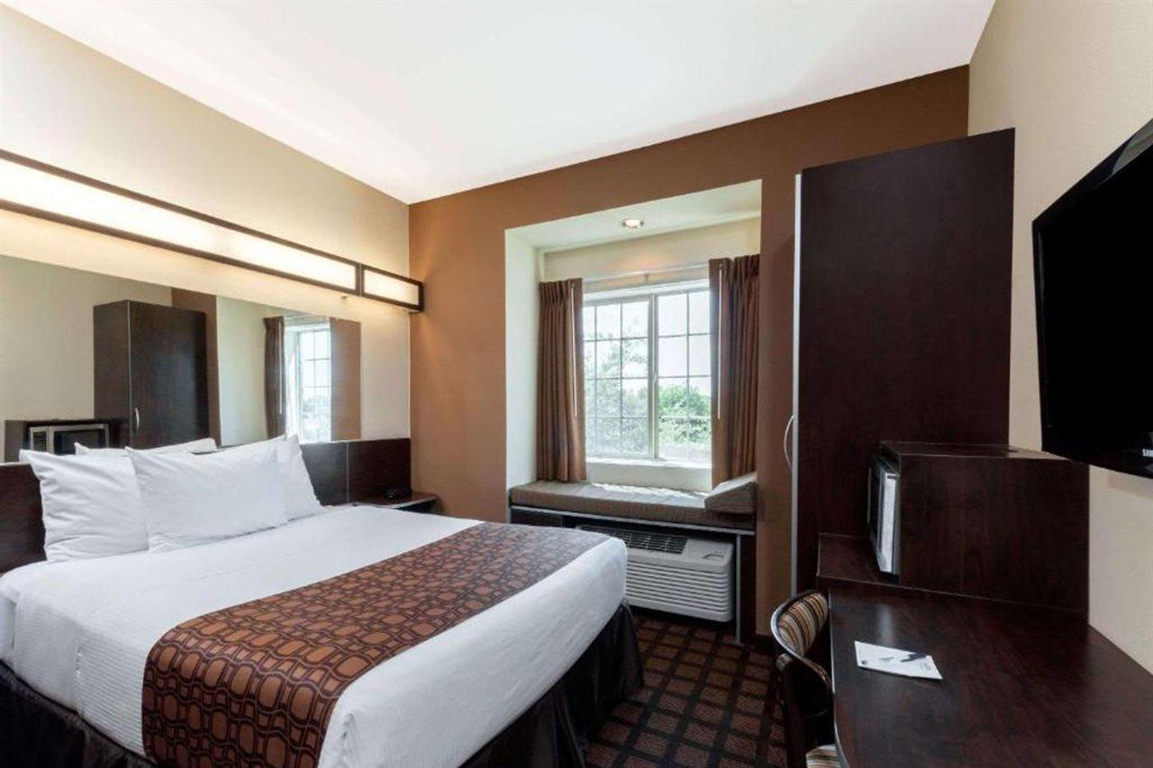 Microtel Inn And Suites איגל פאס מראה חיצוני תמונה